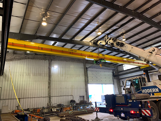 hoist crane installation