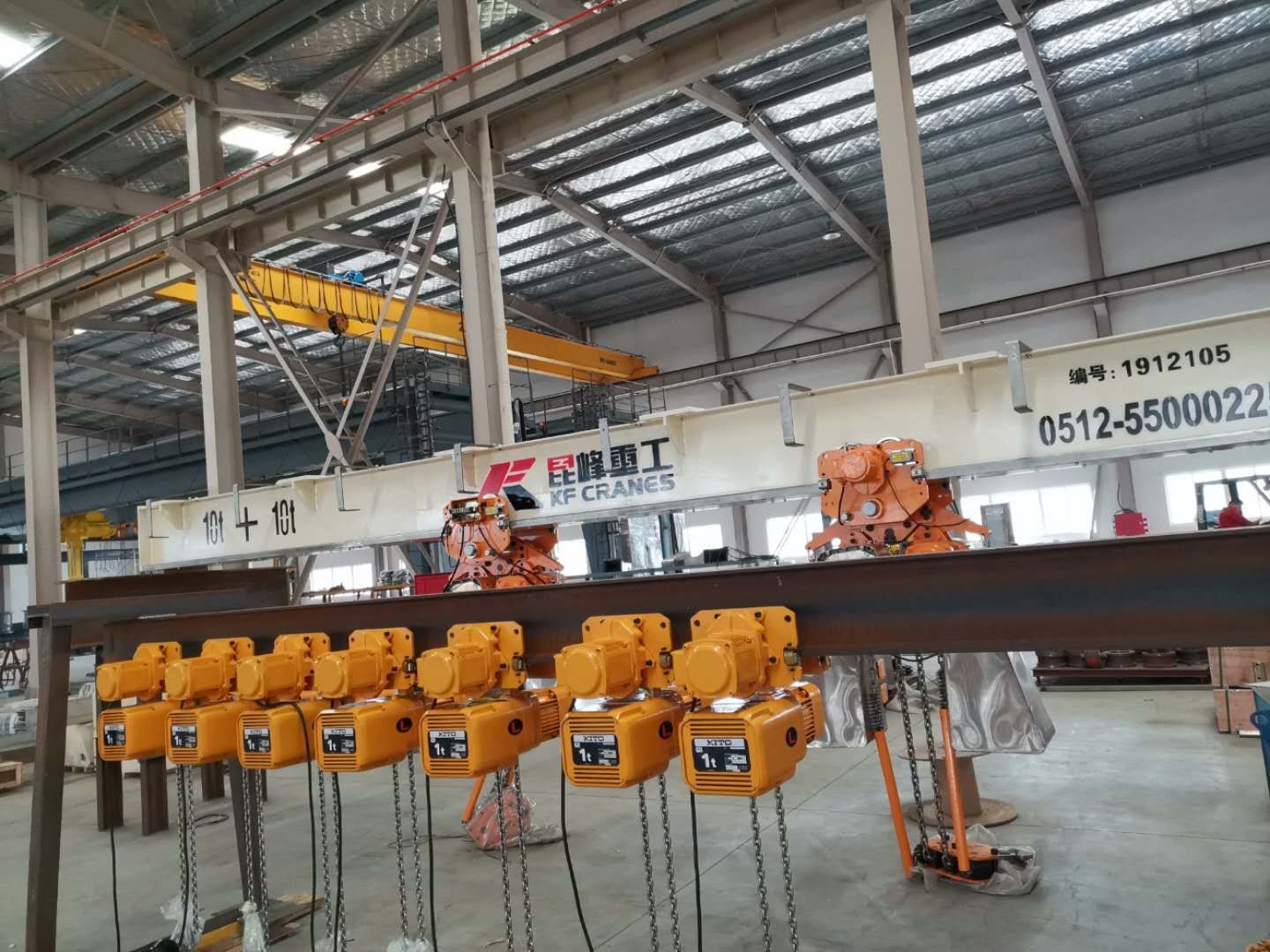 Explosion proof chain hoist